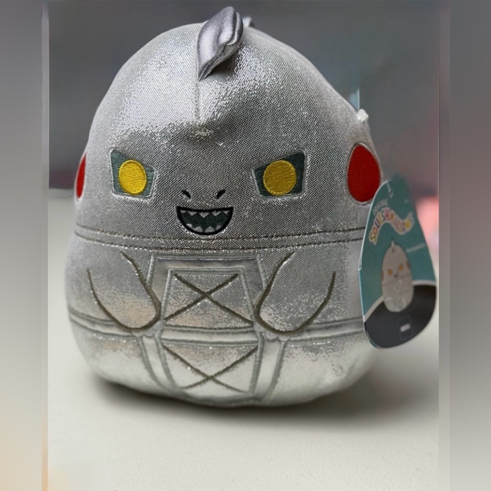 Godzilla Mechagodzilla Squishmallow Plush 8in - Picture 1 of 3